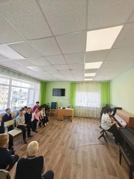 п